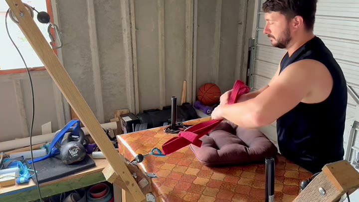 Static Supination Hold — 45°